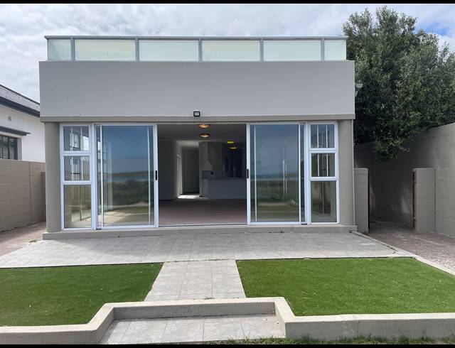 4 BEDROOM HOUSE FOR SALE IN MIDDEDORP